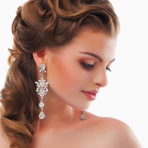 Benefits of Wearing Sterling Silver Earrings